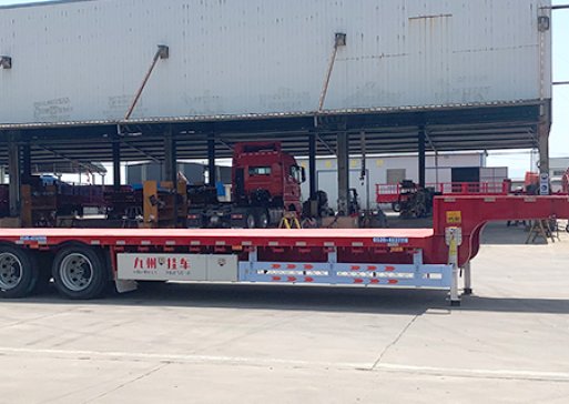 Durable and Trustworthy Low Bed Semi Trailer