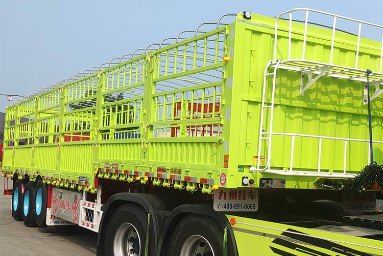 3 Axle End Dump Trailer