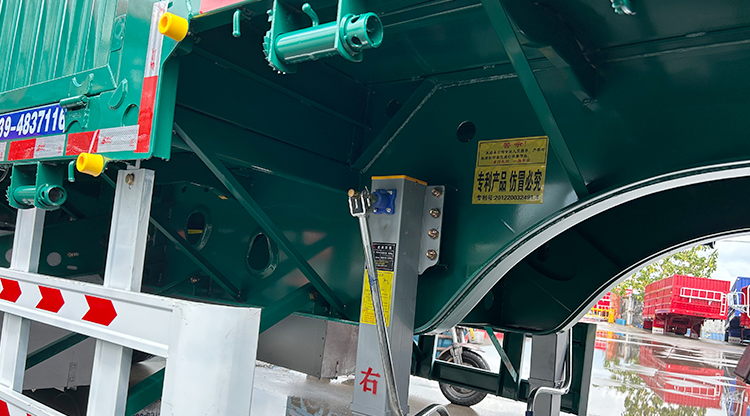 Lightweight Fence Cago Trailer Lightweight Fence Cago Trailer