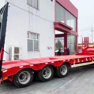 Tri Axles Lowbed Semi Trailer